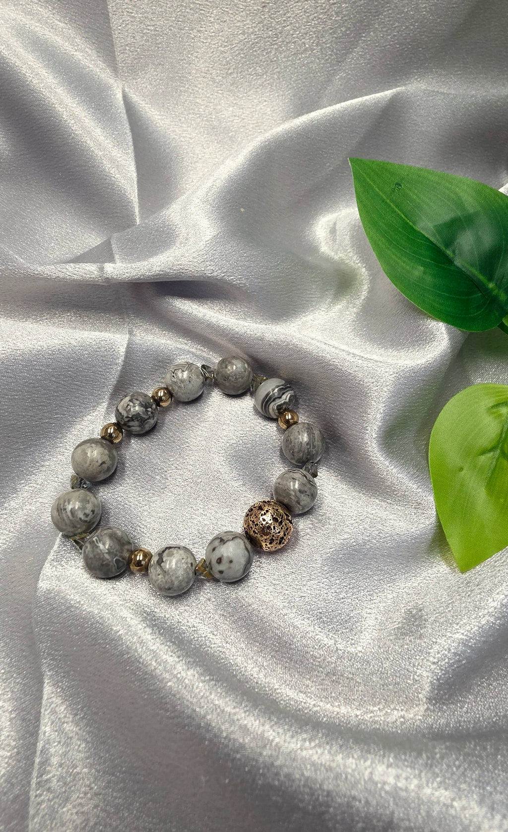 MARBLE VEIL | Gray Mapstone Jasper